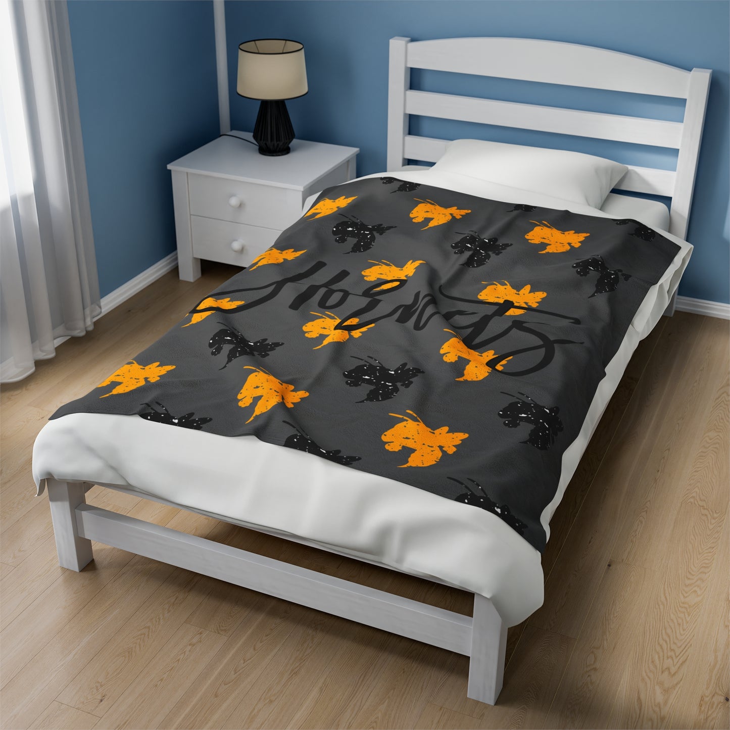 Velveteen Plush Blanket- Hornet